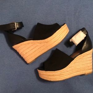 Indigo Rd Shoes - NIB- Indigo Rd- AIRY Wedge Indigo Rd Shoes - NIB- Indigo Rd- AIRY Wedge